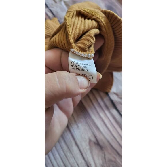 NWT burnt color outfit with matching ruffle skort - Picture 3 of 7